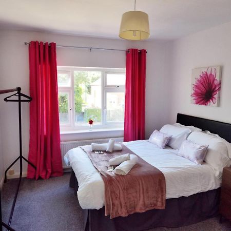 Perry Road, Beautiful Large House Available For Guests And Contractors Parking Wifi Villa Nottingham Ngoại thất bức ảnh