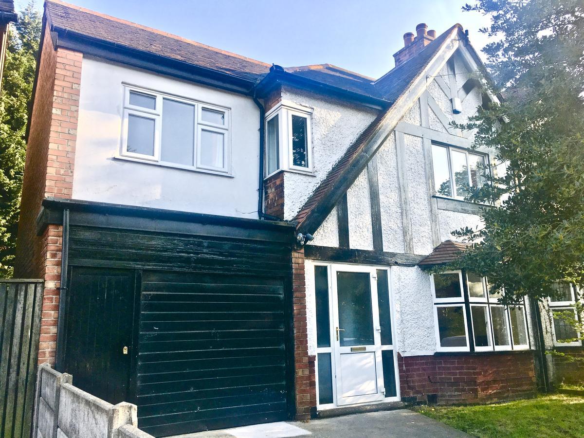 Perry Road, Beautiful Large House Available For Guests And Contractors Parking Wifi Villa Nottingham Ngoại thất bức ảnh